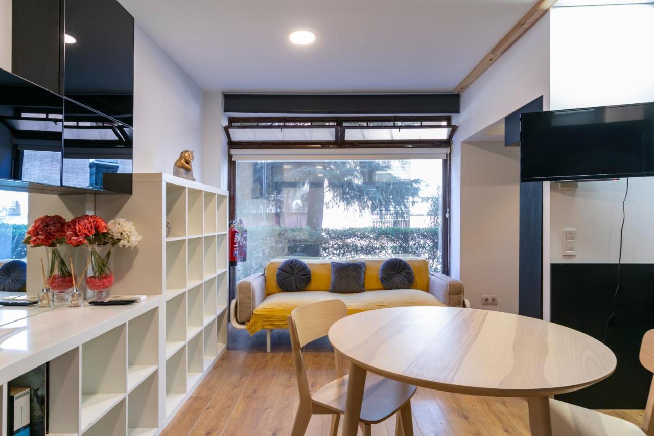 Homeabout Madrid Rio Apartment Exteriör bild