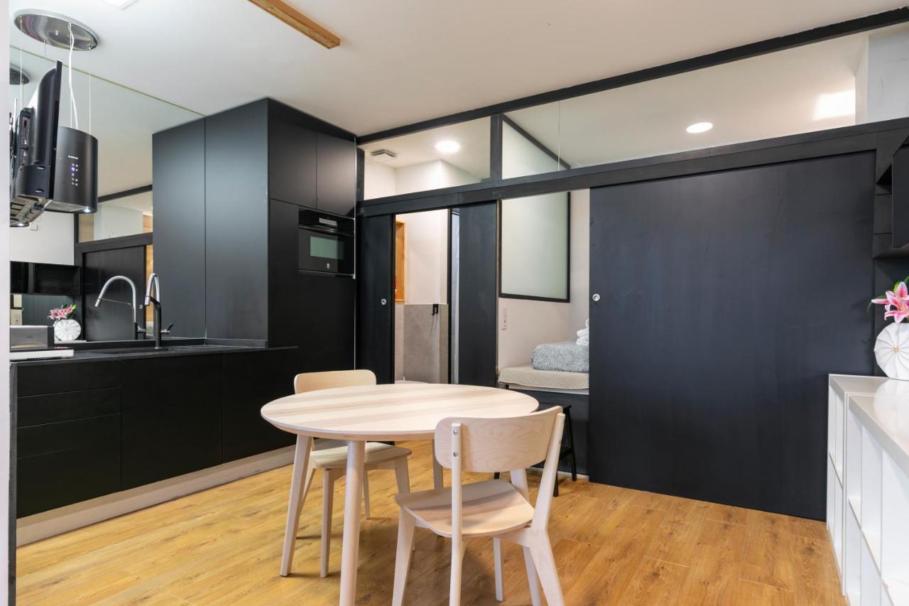 Homeabout Madrid Rio Apartment Exteriör bild